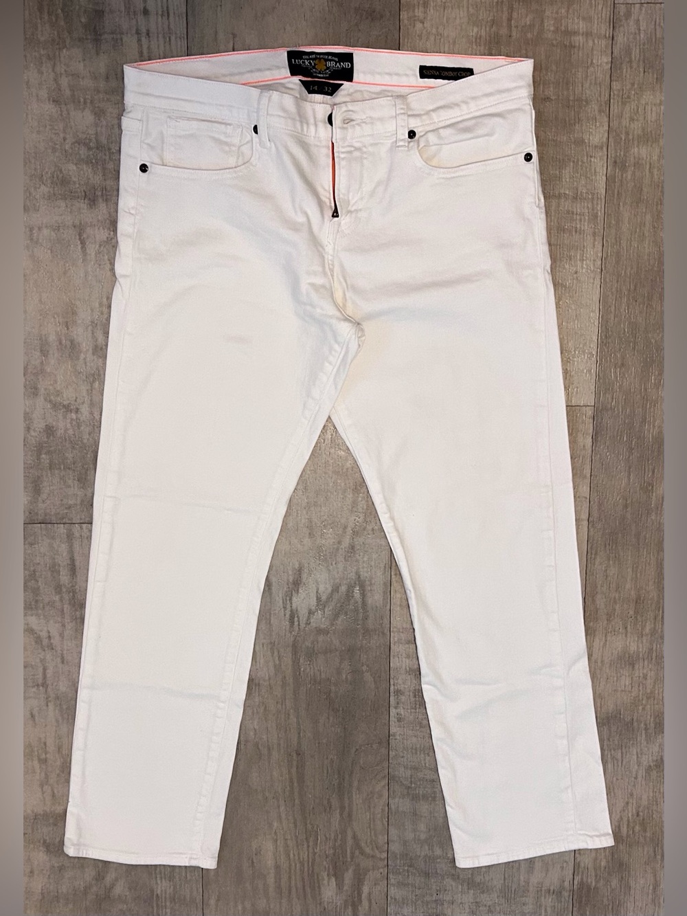 Lucky Brand Women’s Sienna Tomboy Crop white jeans size 14/32 - EUC